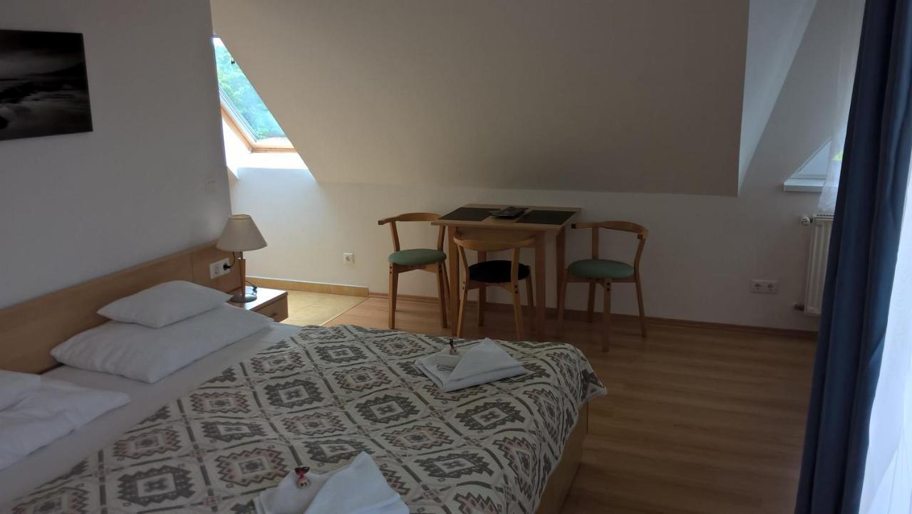 Lilla Wellnessapartman Zalakaros Exterior foto