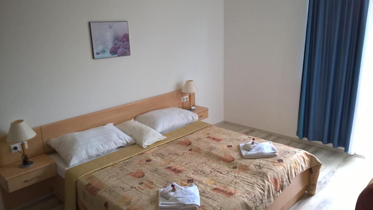 Lilla Wellnessapartman Zalakaros Exterior foto